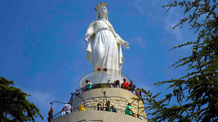 مع سيّدة لبنان في الآلام نحو القيامة