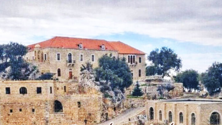 من خميس الأسرار حتّى إثنين القيامة دير أيطو يكثّف الصّلوات