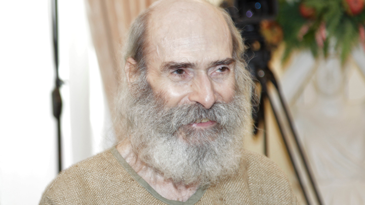 المتروبوليت متّى يعزّي بوفاة الأخ نور