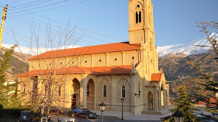 قدّاس مرافقة لراحة نفس الأخ نور في بشري