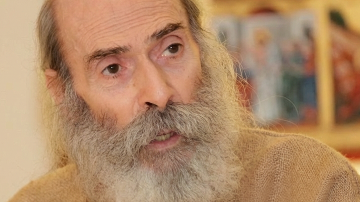 نصر: ﻣﻦ اﻷخ ﻧﻮر ﻧﻄﻠﺐ اﻟﺸﻔﺎﻋﺔ ﻋﻨﺪ ﻋﺮش اﻟﻨﻌﻤﺔ