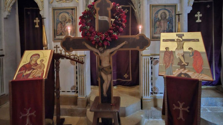 من الجمعة العظيمة إلى الباعوث في مار بطرس وبولس- كفرشيما