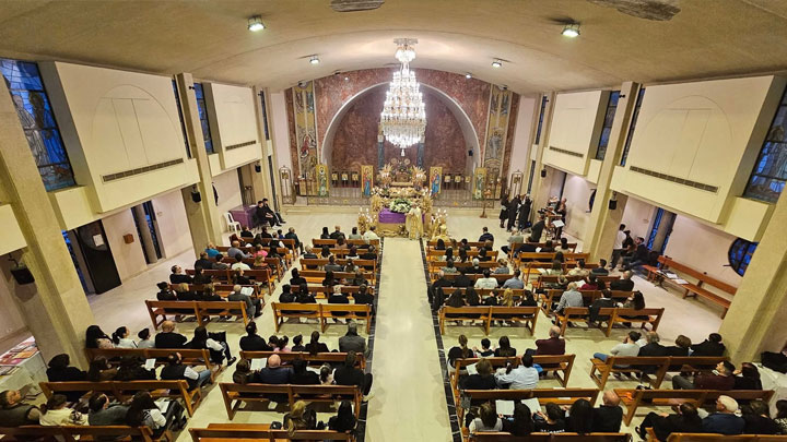 السّبت في الصّالحيّة... صلاة لراحة نفس المطرانين سليم غزال وجورج كويتر