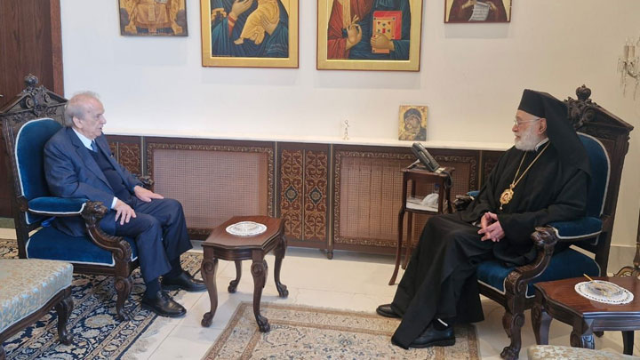 عوده استقبل النائب مروان حماده والتّفاصيل؟